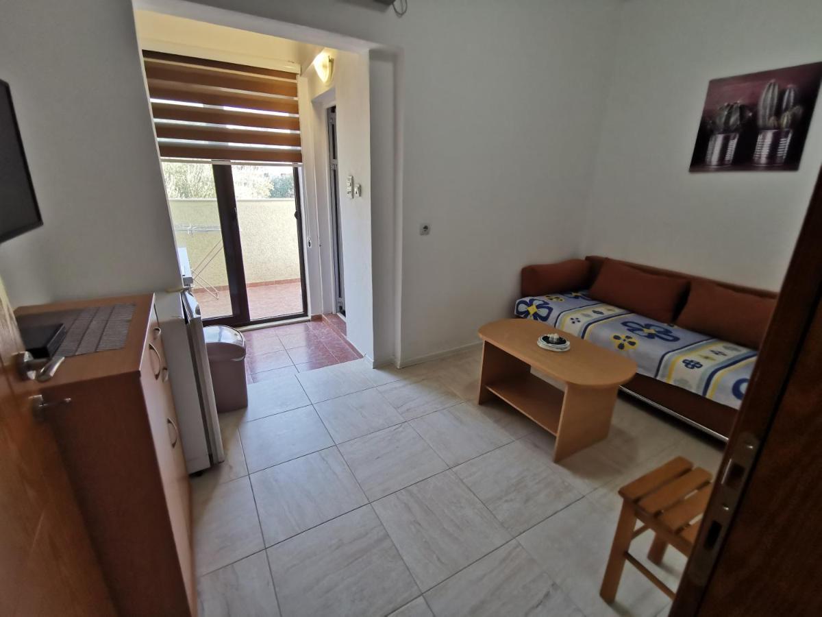 Apartment Val Maslina