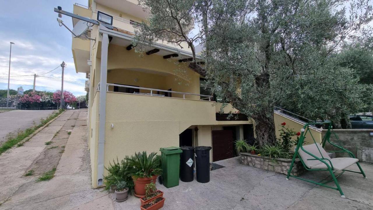Val Maslina Apartment Utjeha