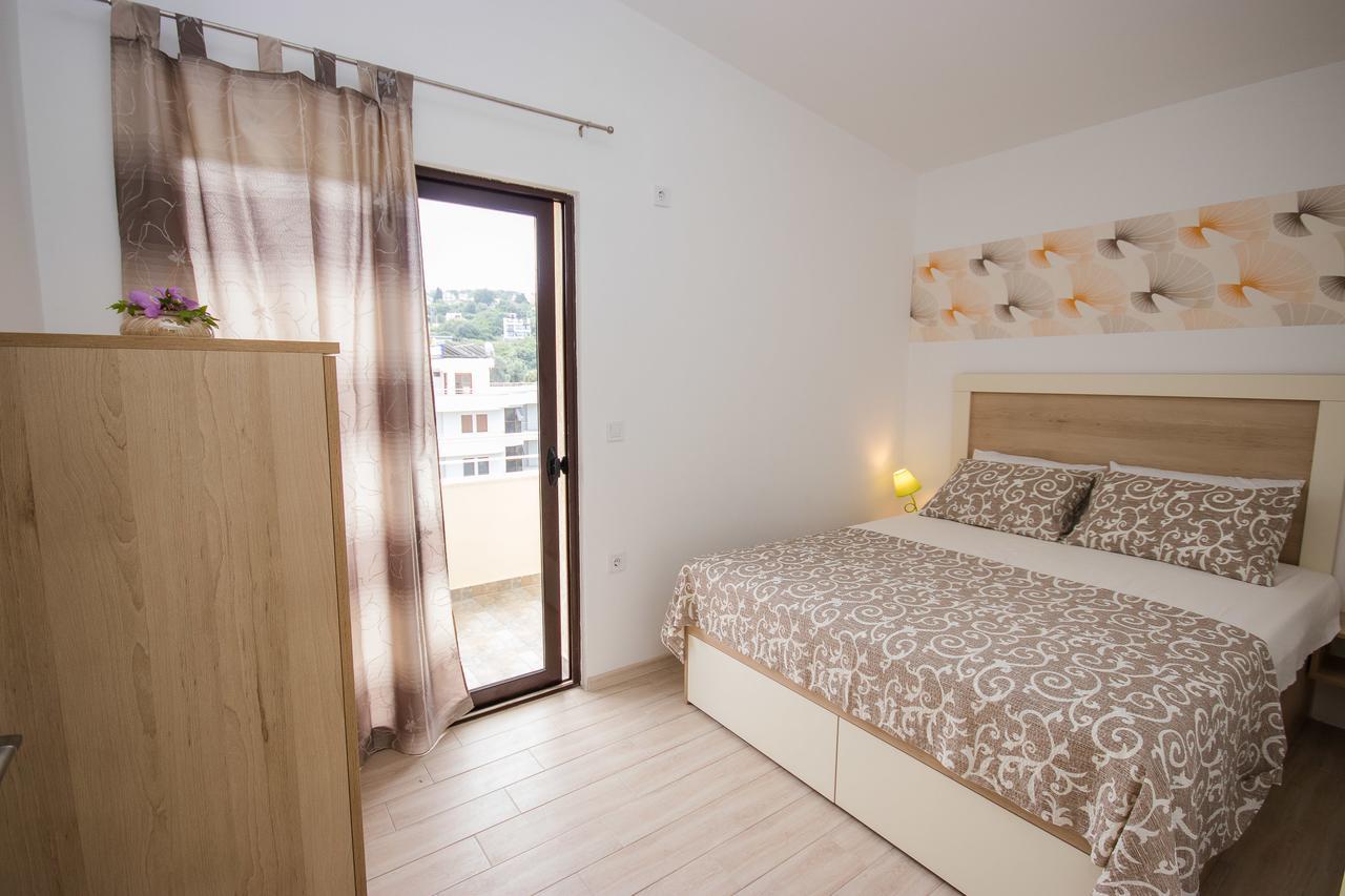 Apartment Val Maslina